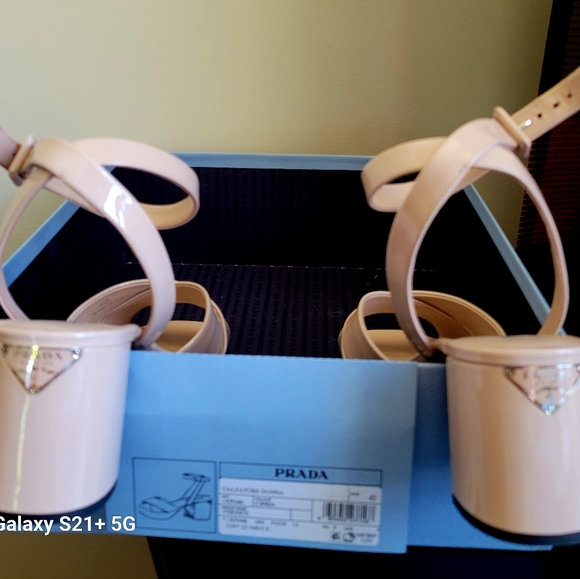 Prada sandals - Picture 4 of 8